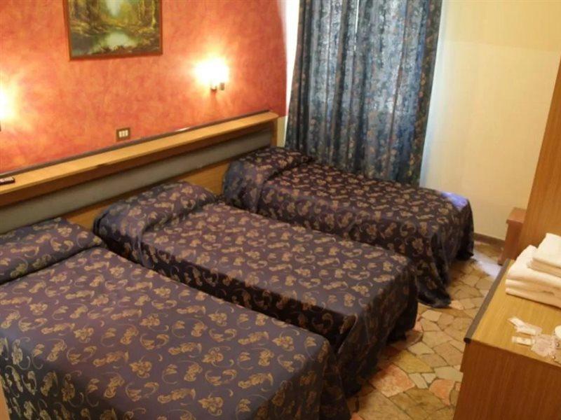 Hotel Del Sud Milan Luaran gambar