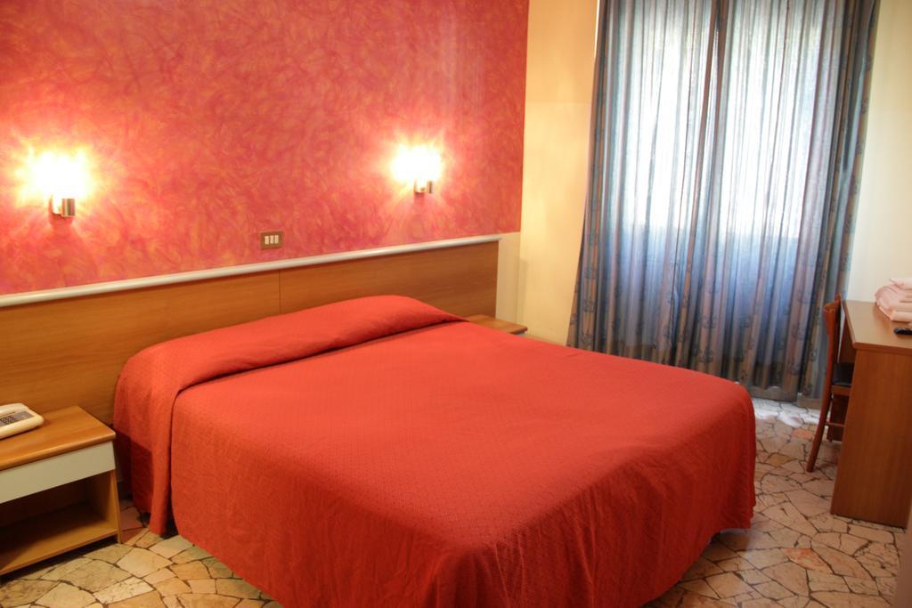 Hotel Del Sud Milan Luaran gambar