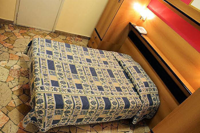 Hotel Del Sud Milan Luaran gambar