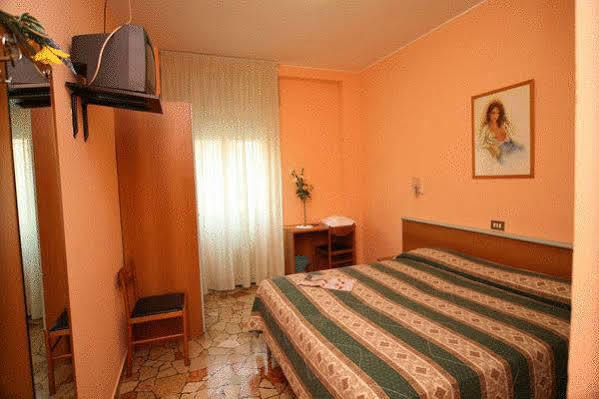 Hotel Del Sud Milan Luaran gambar